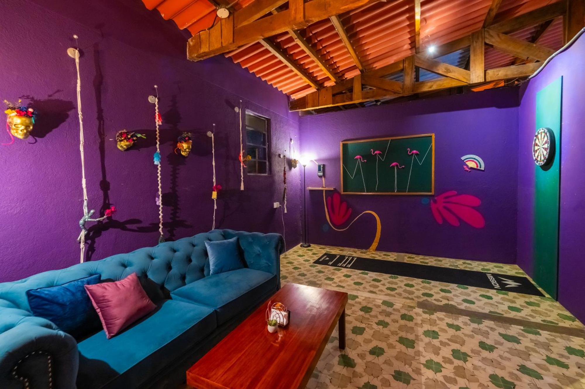Amaranto Hostel Panajachel Exterior photo